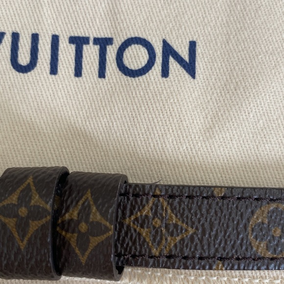Louis Vuitton Monogram Adjustable Strap - Picture 7 of 7